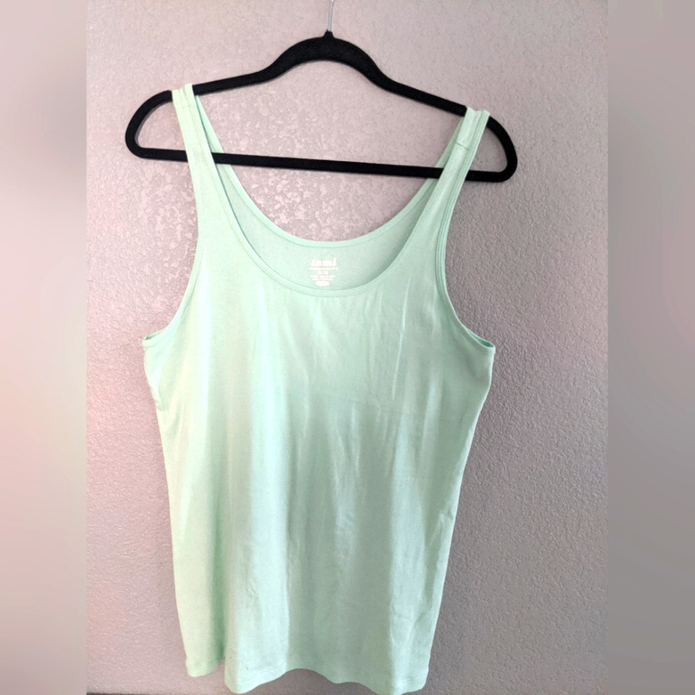 Women's Retro Mint Pastel Green Tank Top Blouse Workout Athletic Sports Groovy
